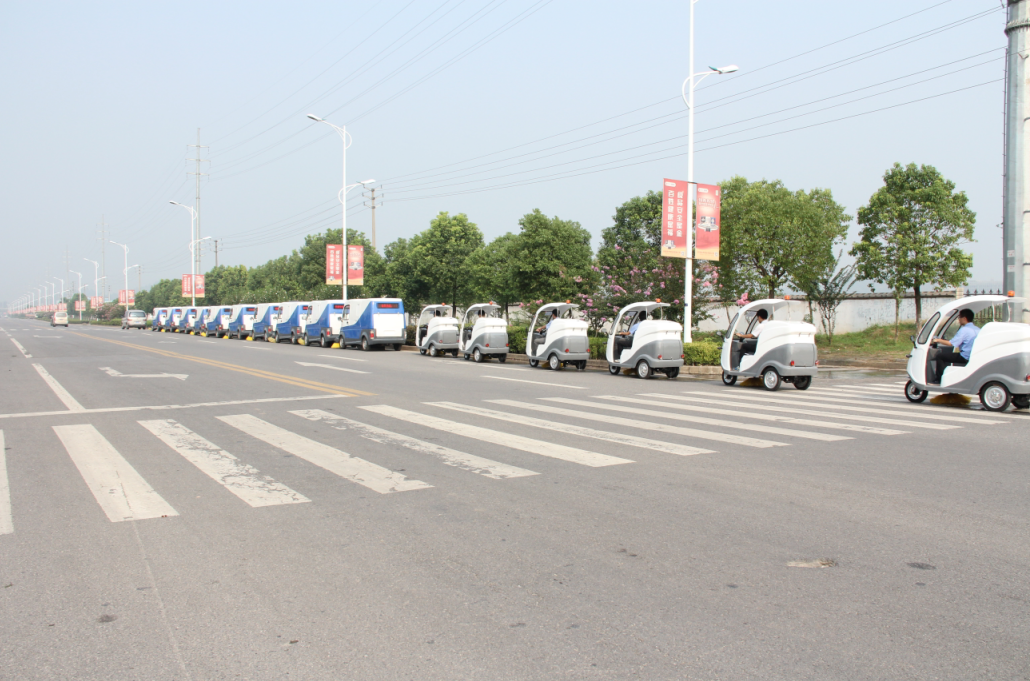 “城市美容師”全面升級(jí)！S11+S20為環(huán)衛(wèi)工筑起“移動(dòng)長城”